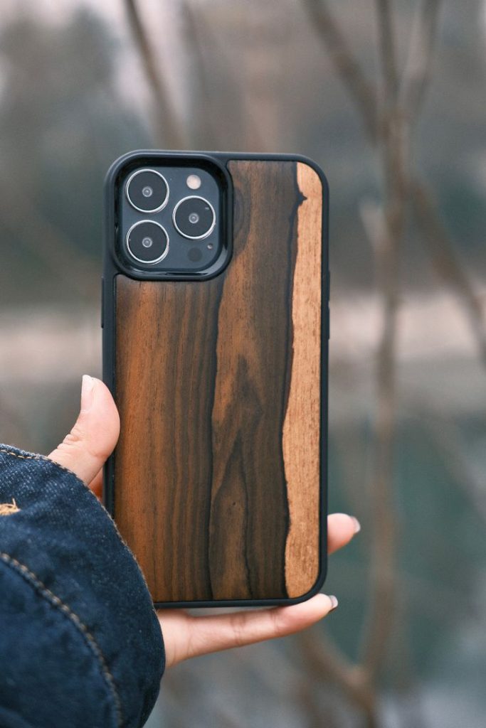 The Best Slim Wood Covers for the Newest iPhone and Samsung Models